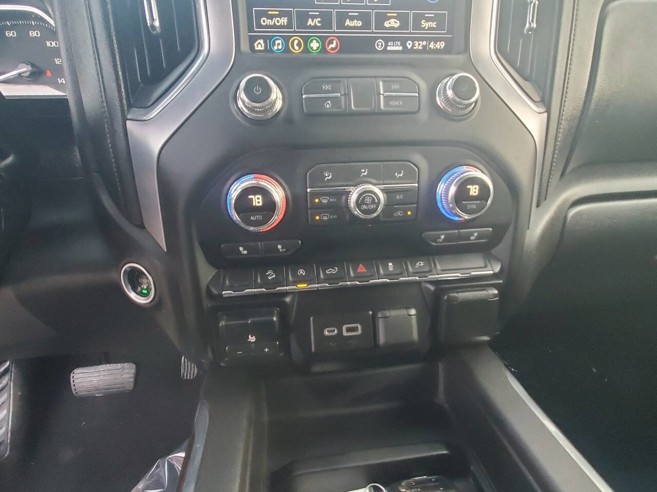 Used 2020 GMC Sierra 1500 Elevation w/ Elevation Value Package AWD/4WD image 16