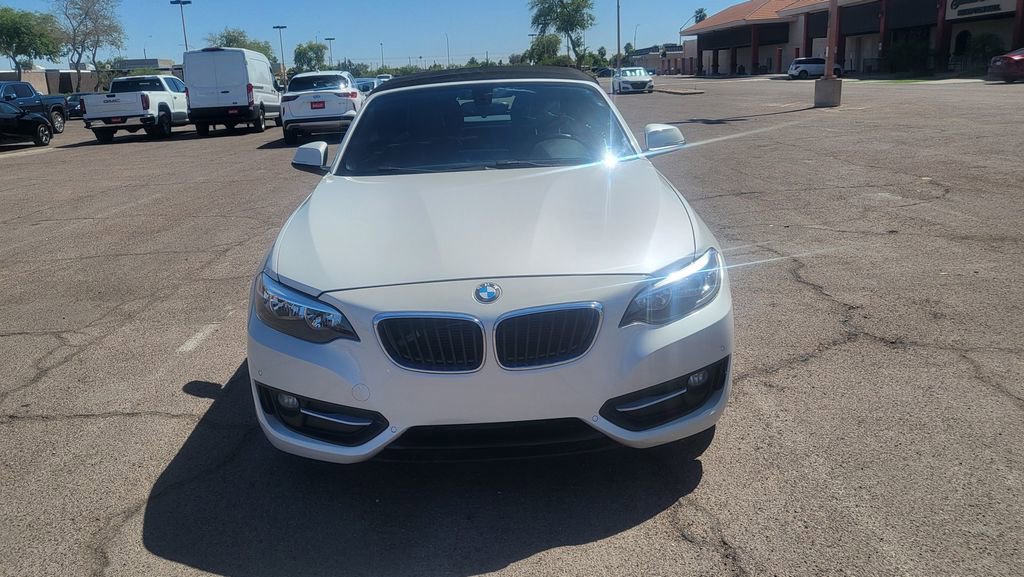 Used 2016 BMW 228i Convertible image 3