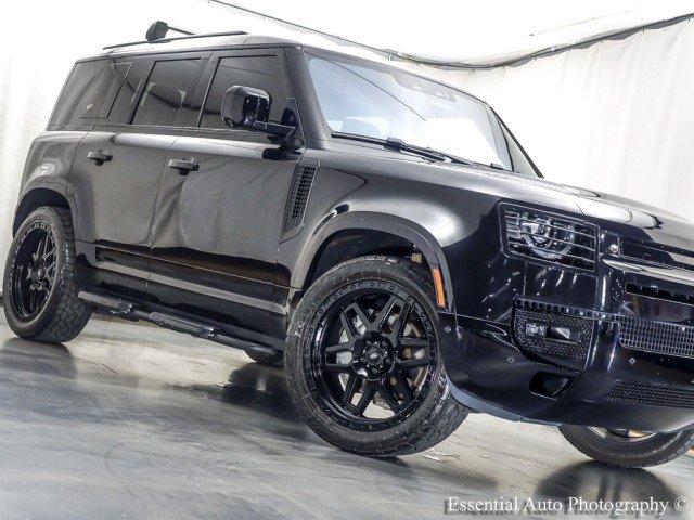 Used 2022 Land Rover Defender 110 X-Dynamic HSE AWD/4WD image 4