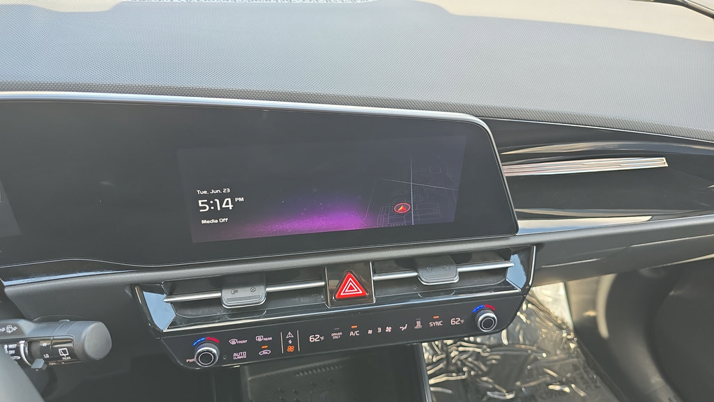 Used 2023 Kia Niro Wind w/ Wind Preserve Package FWD image 18