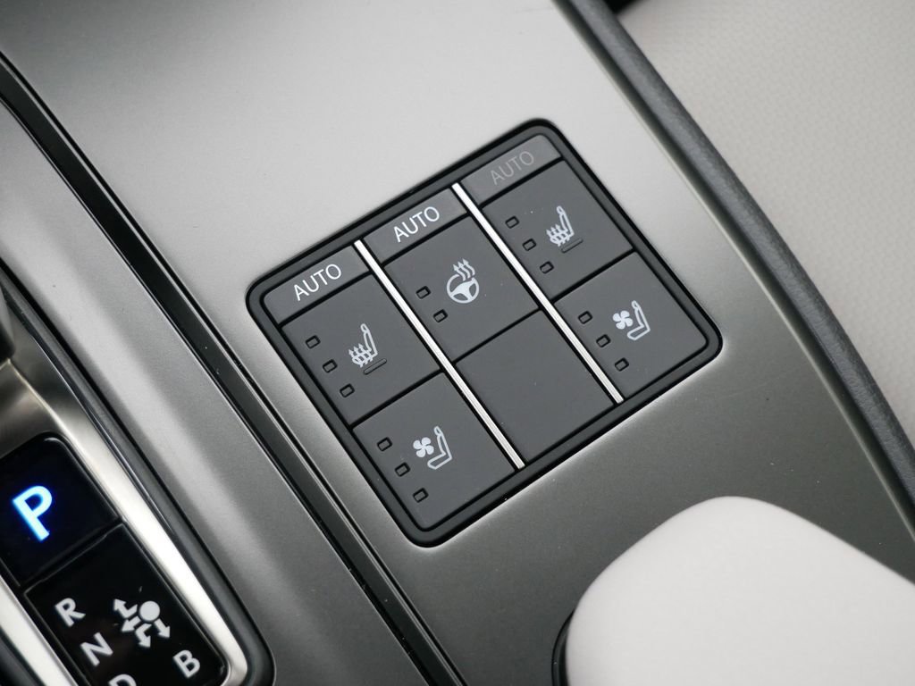 New 2026 Lexus UX 300h AWD image 24