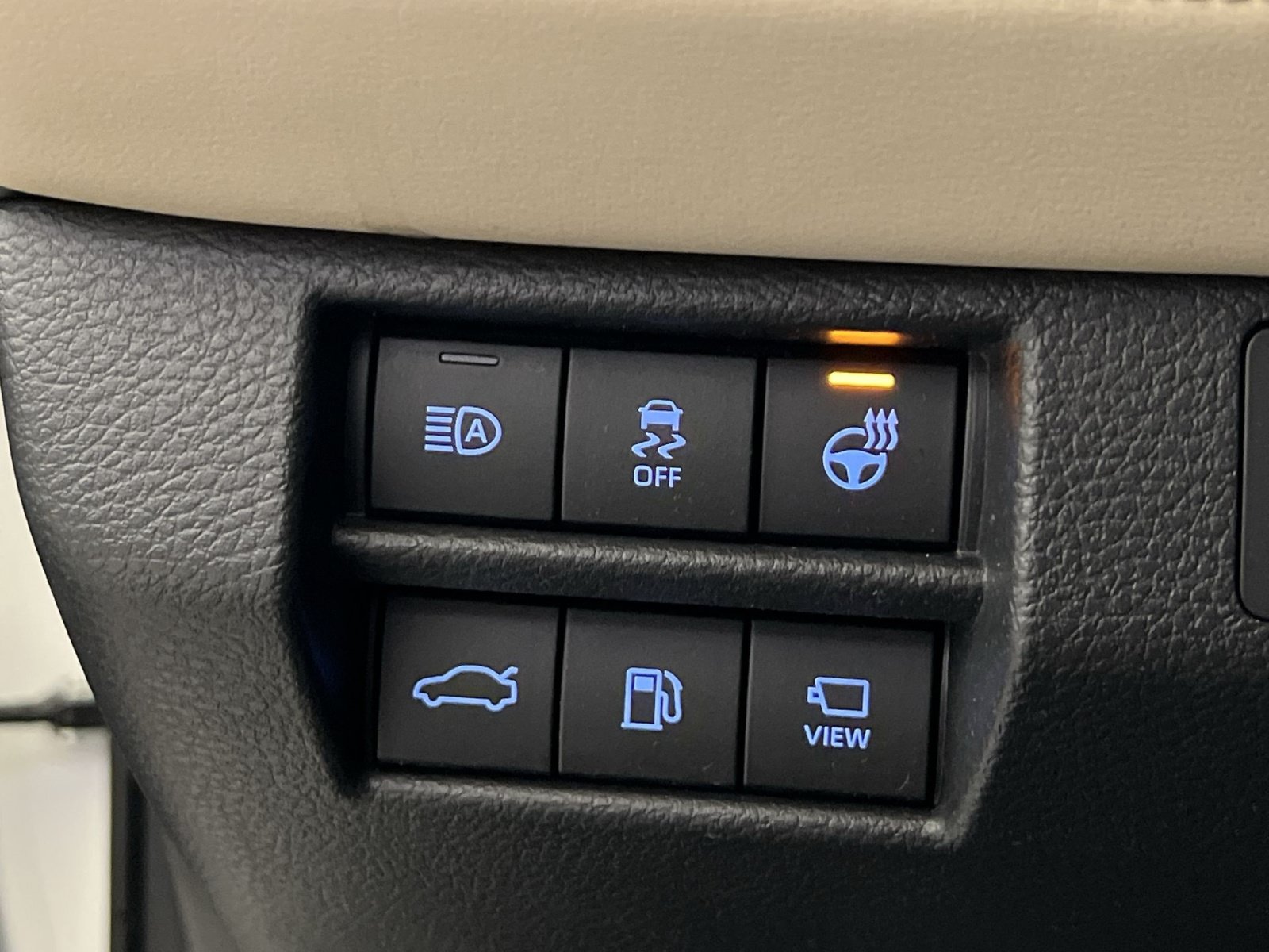 Used 2020 Toyota Avalon Limited w/ Advanced Safety Package FWD image 38