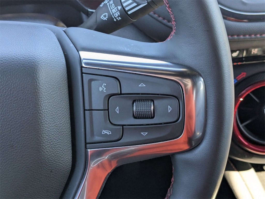 Used 2025 Chevrolet Blazer RS image 20