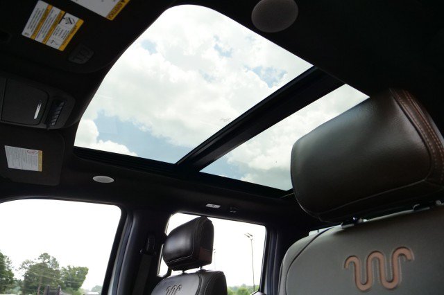 Used 2024 Ford F350 King Ranch AWD/4WD image 31