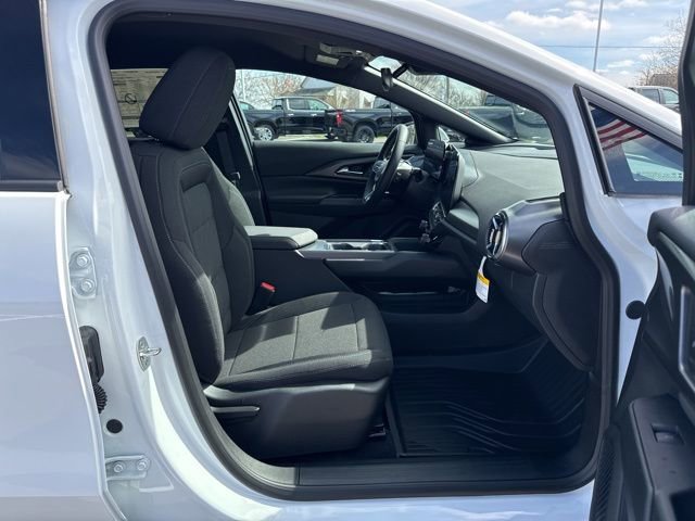 New 2026 Chevrolet Equinox EV LT FWD image 33