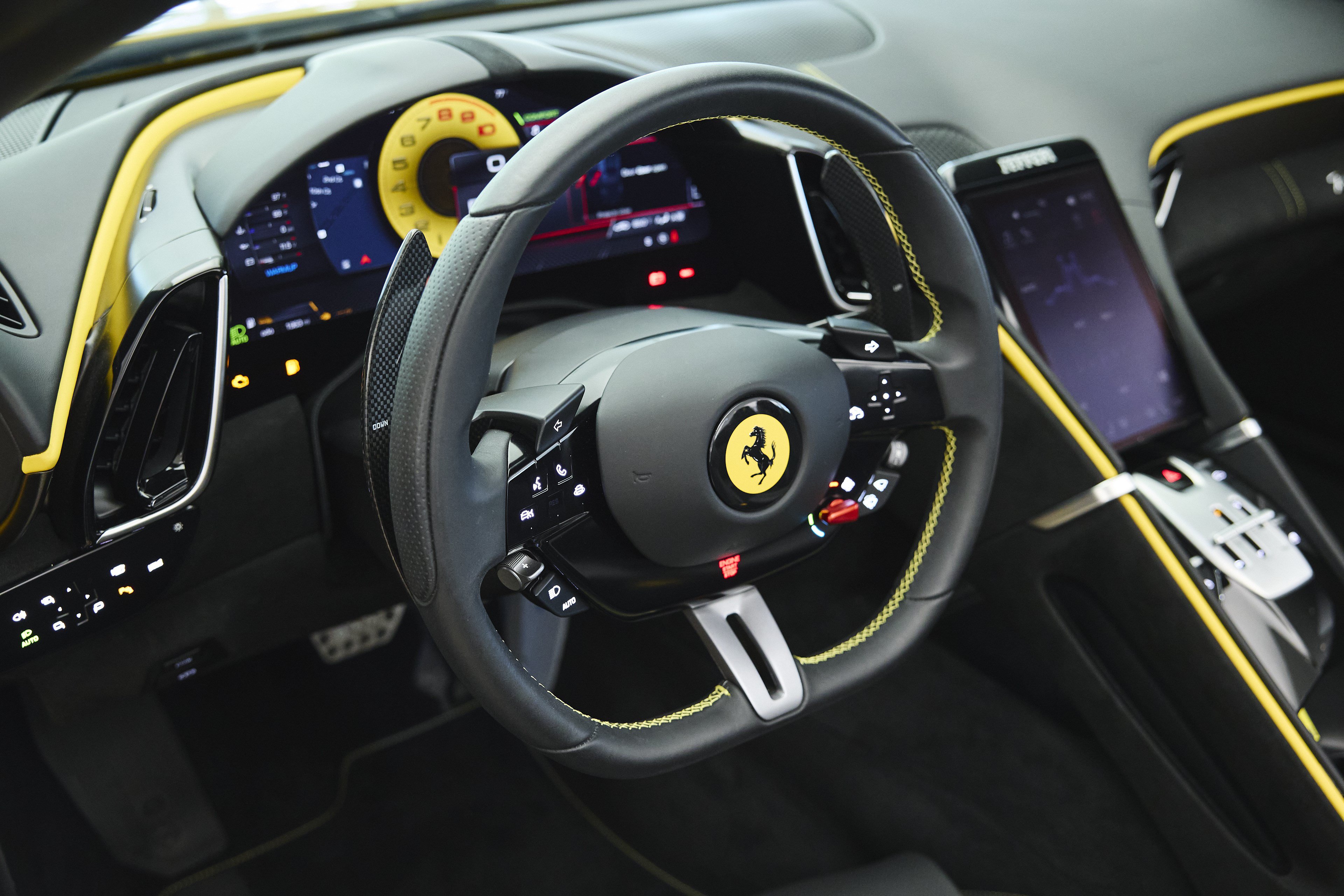 Used 2025 Ferrari Roma Spider RWD image 59