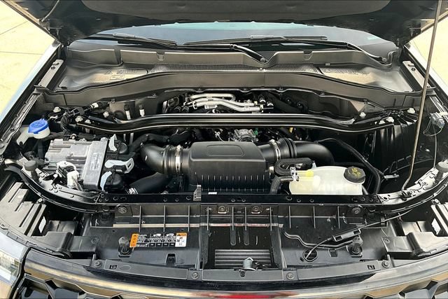 Used 2025 Ford Explorer ST AWD/4WD image 30