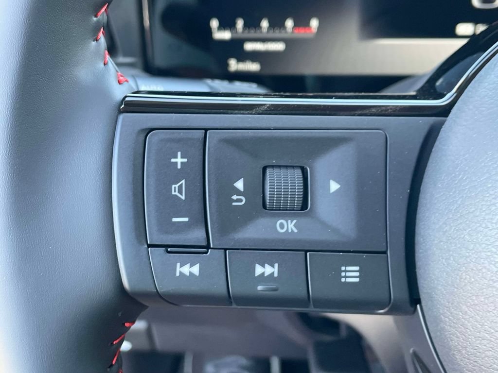 New 2027 Nissan Kicks SR w/ Cold Weather Package FWD image 29