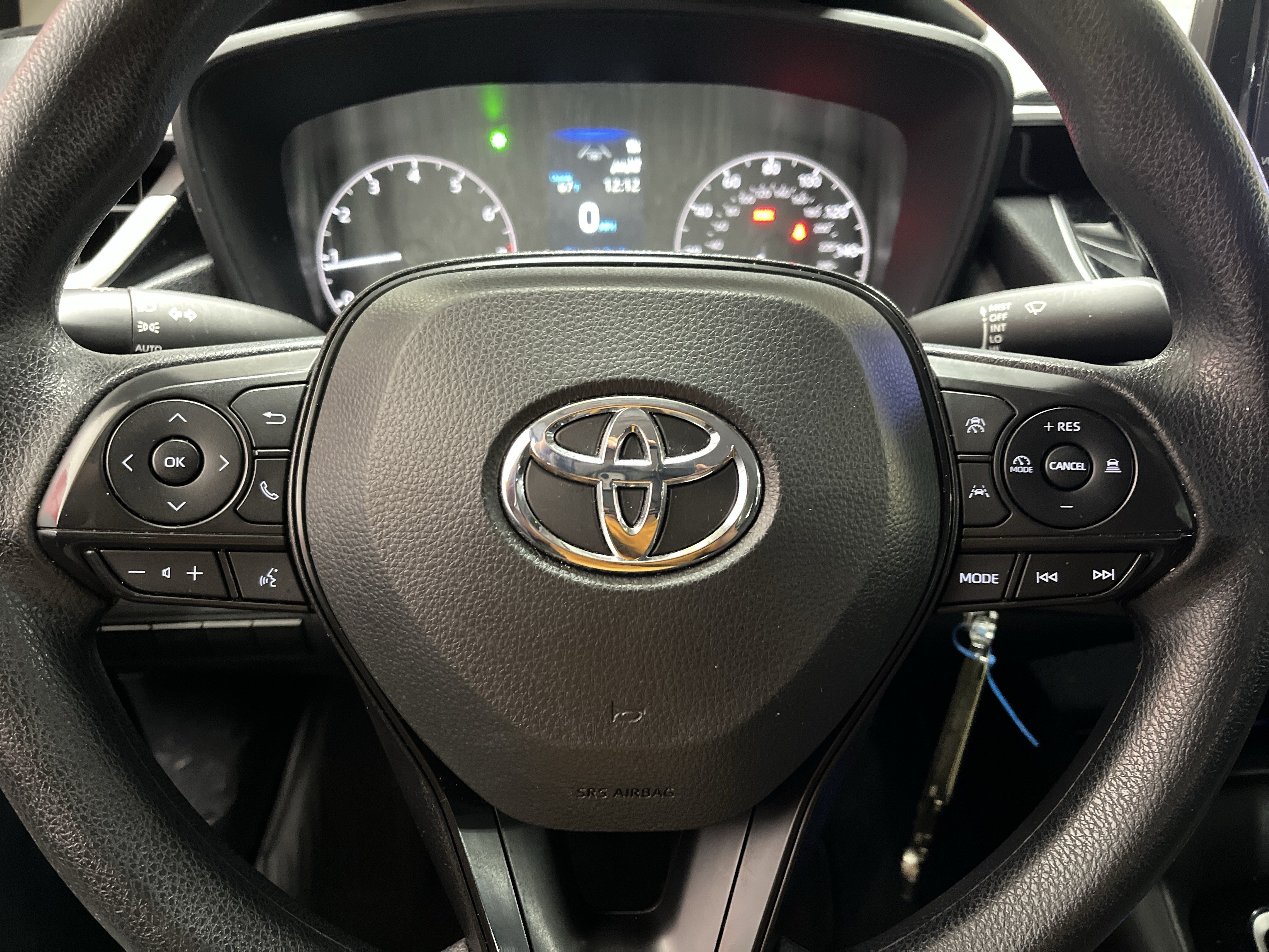 Used 2024 Toyota Corolla LE FWD image 7