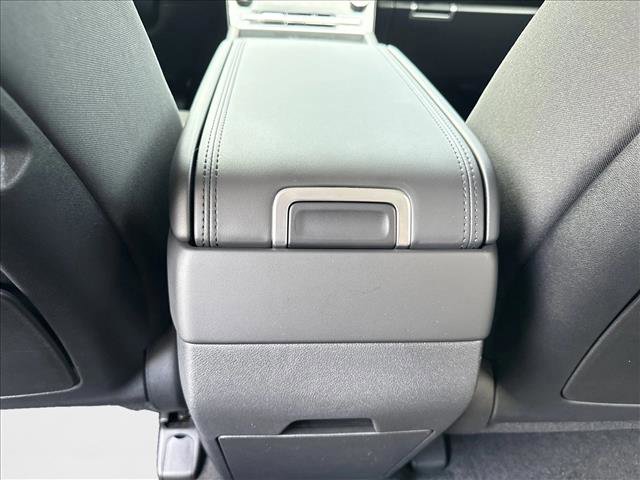 New 2026 Hyundai Santa Fe SE image 16