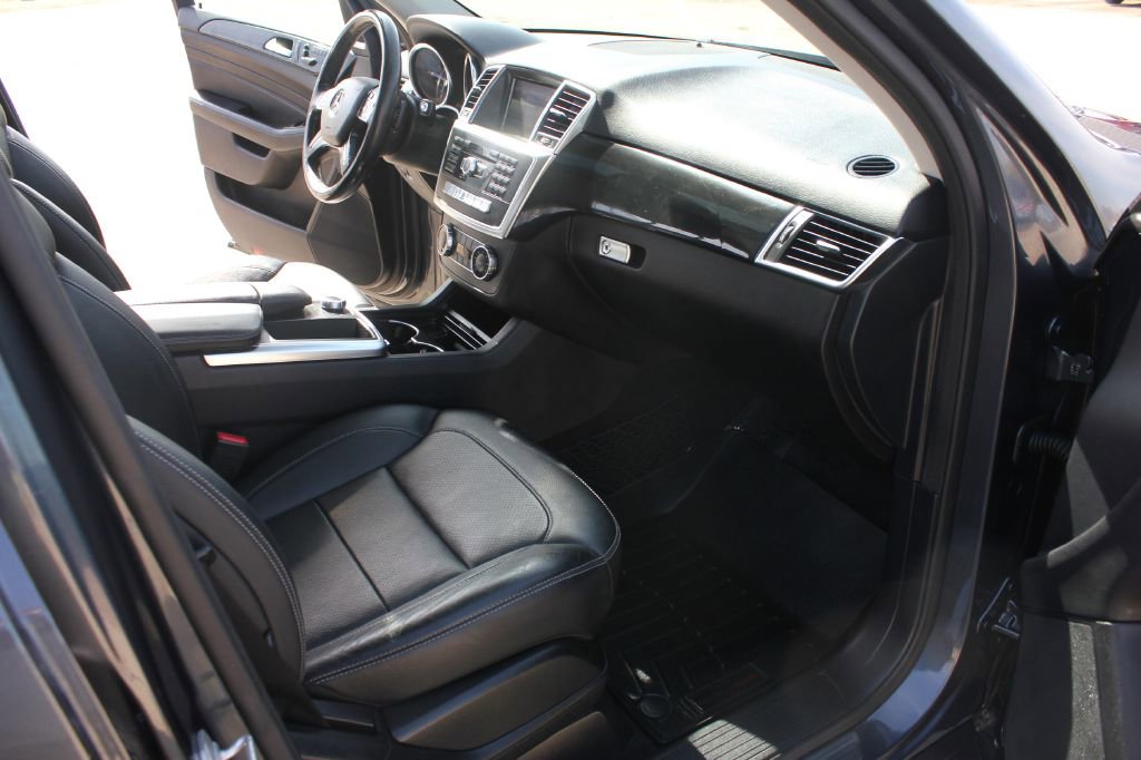Used 2015 Mercedes-Benz ML 350 4MATIC image 38
