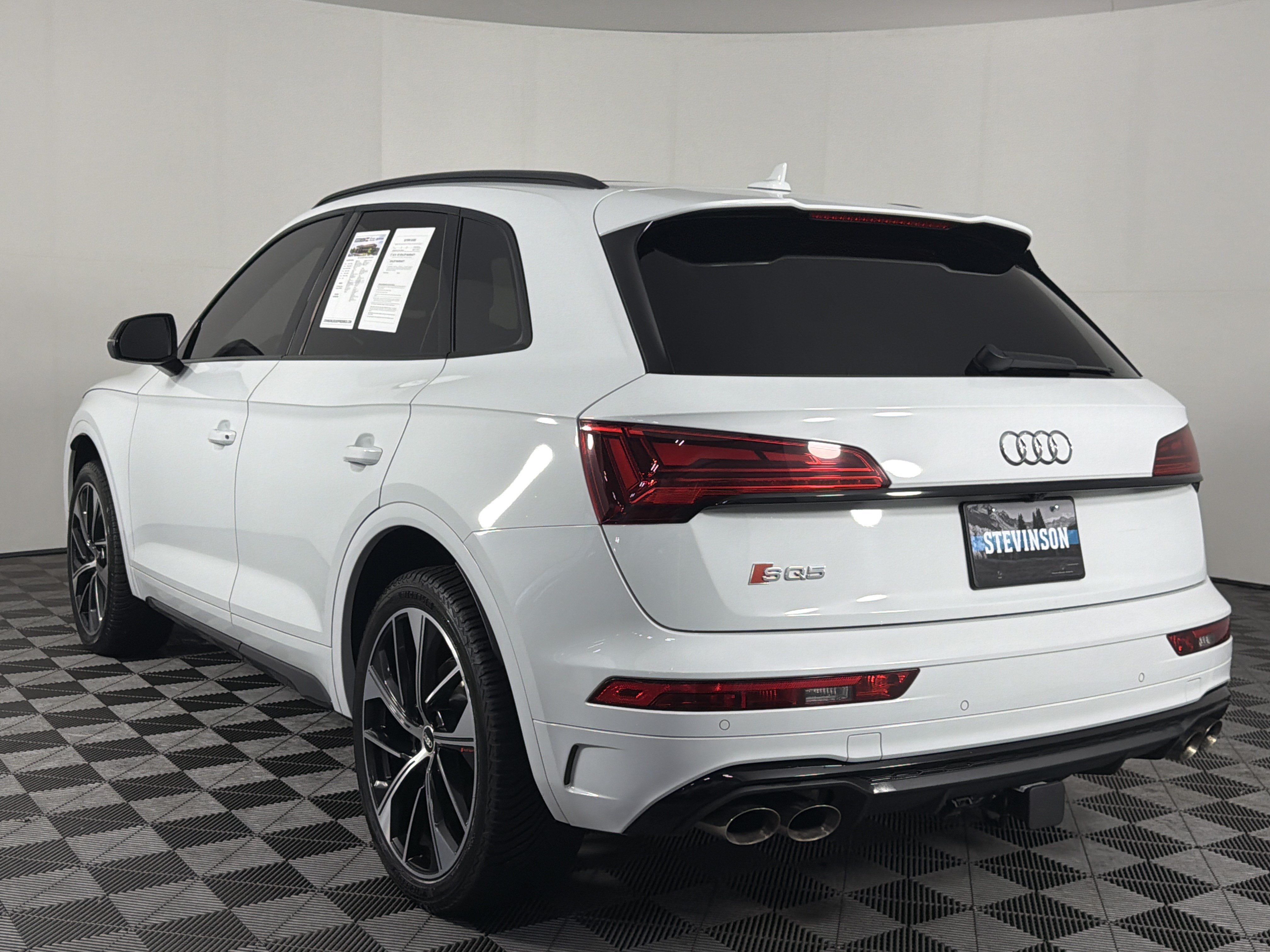 Used 2021 Audi SQ5 Premium Plus w/ Premium Plus Package AWD/4WD image 25
