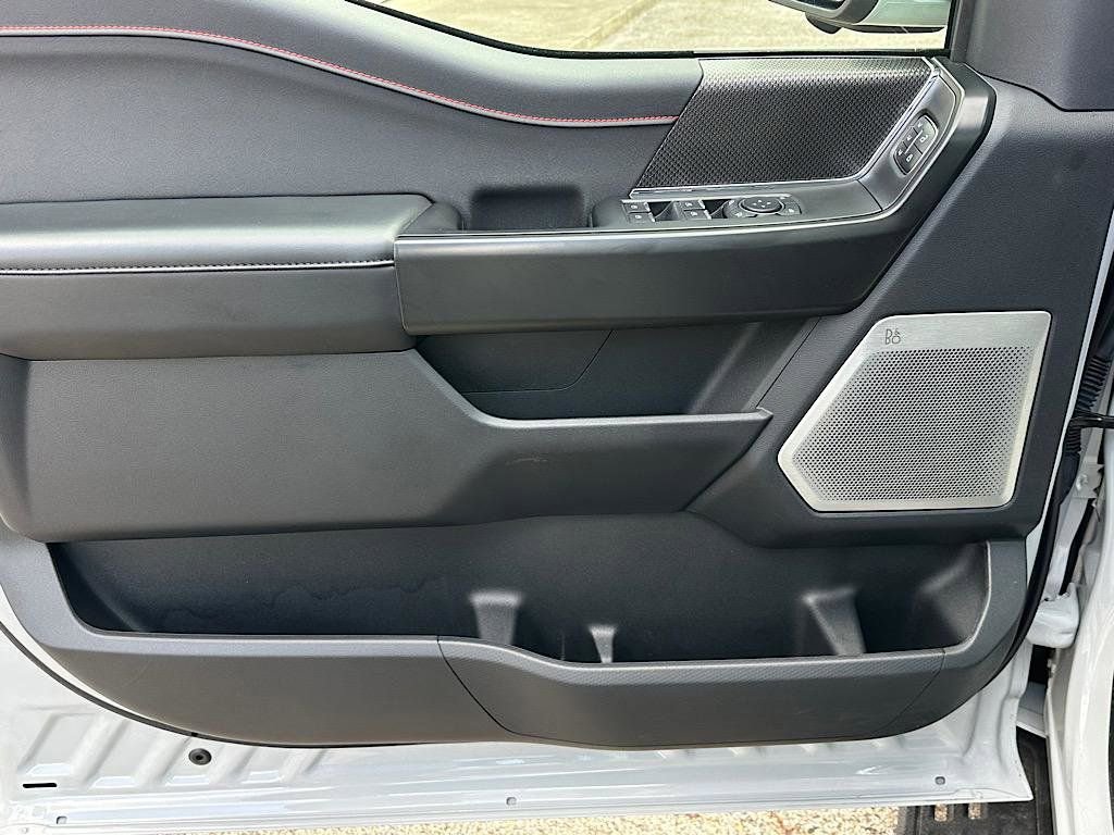 Used 2024 Ford F150 Raptor image 15