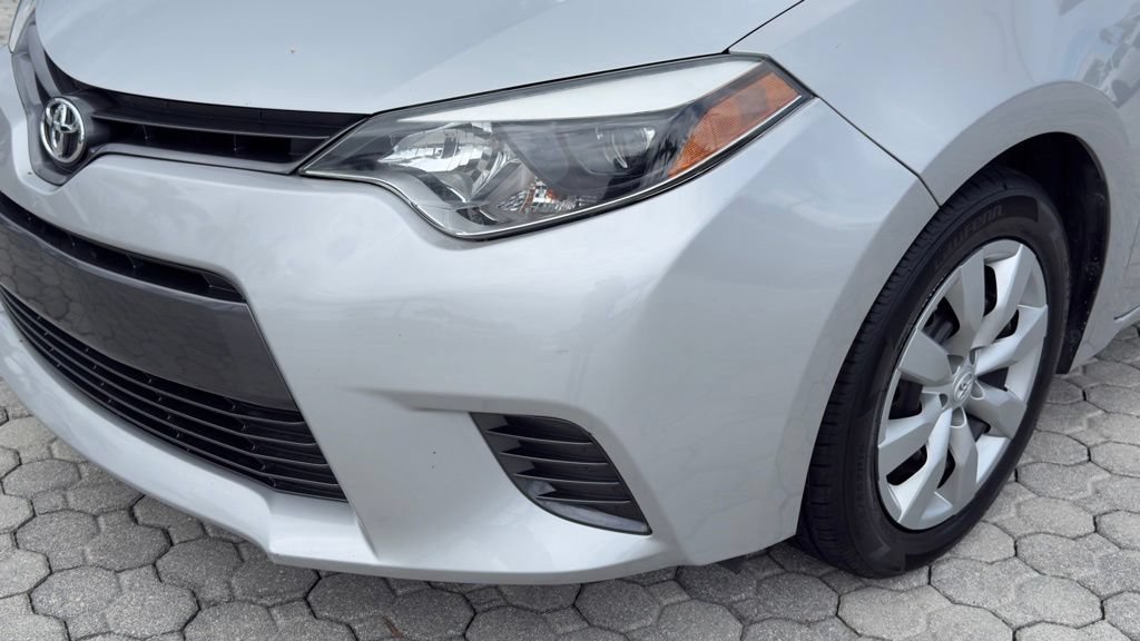 Used 2015 Toyota Corolla LE FWD image 15