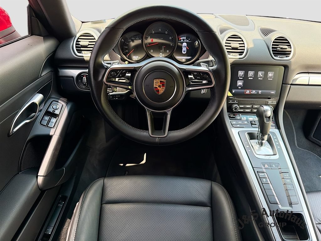 Used 2019 Porsche 718 Cayman RWD image 26