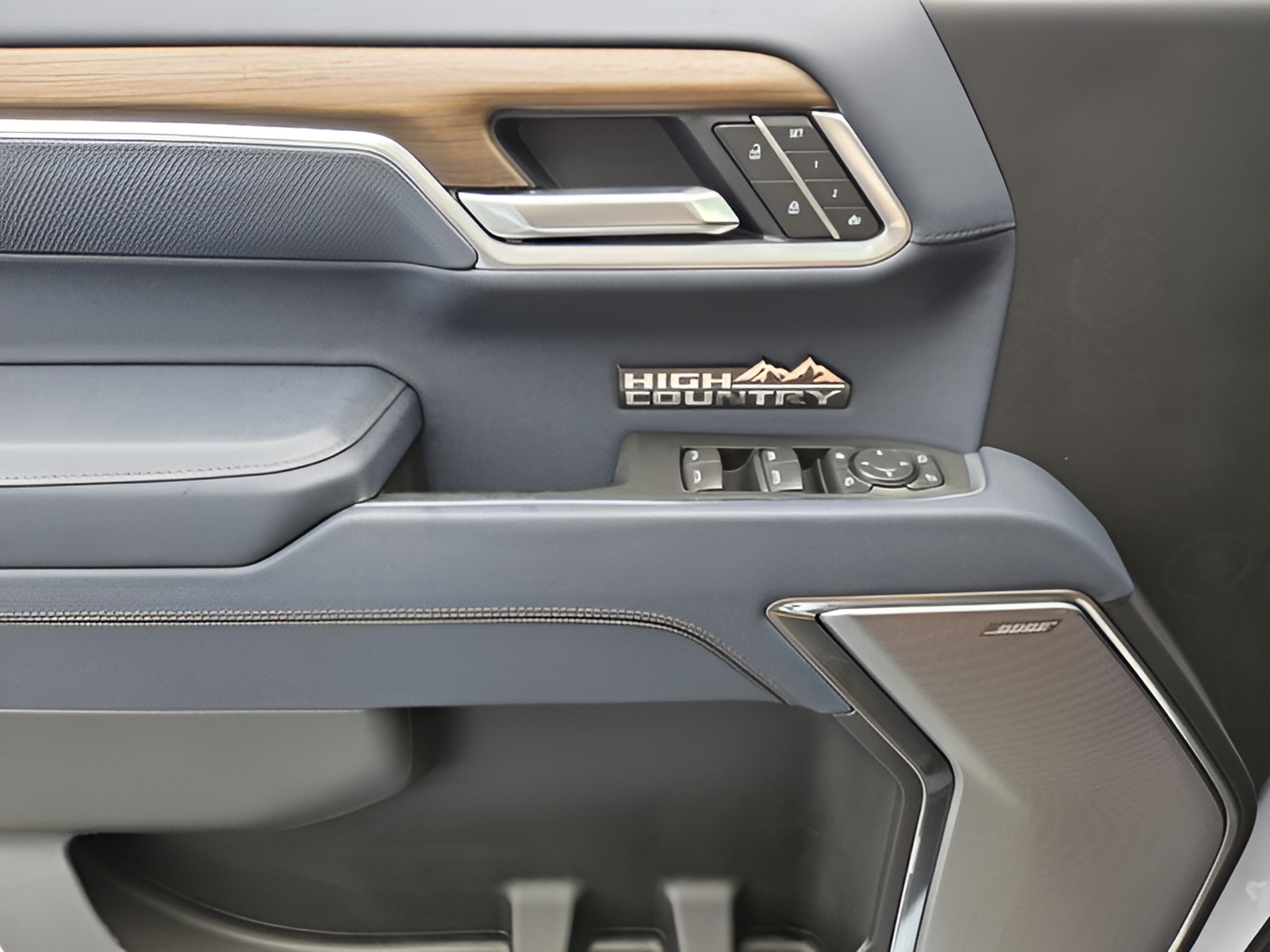 New 2026 Chevrolet Silverado 1500 High Country w/ High Country Premium Package AWD/4WD image 18