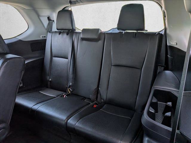 Used 2025 Toyota Grand Highlander FWD image 18