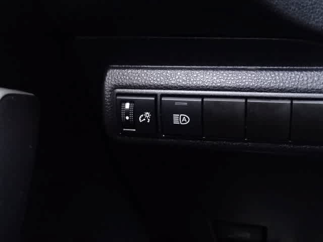 Certified 2025 Toyota Corolla SE FWD image 40