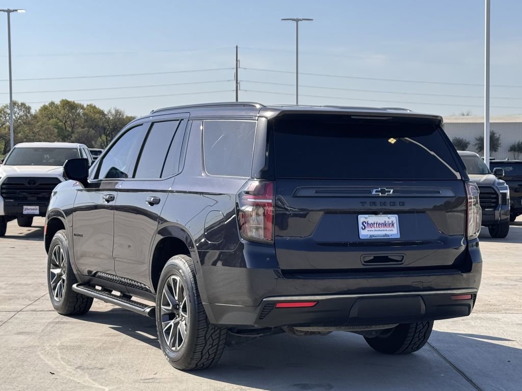Used 2022 Chevrolet Tahoe Z71 w/ Luxury Package AWD/4WD image 4