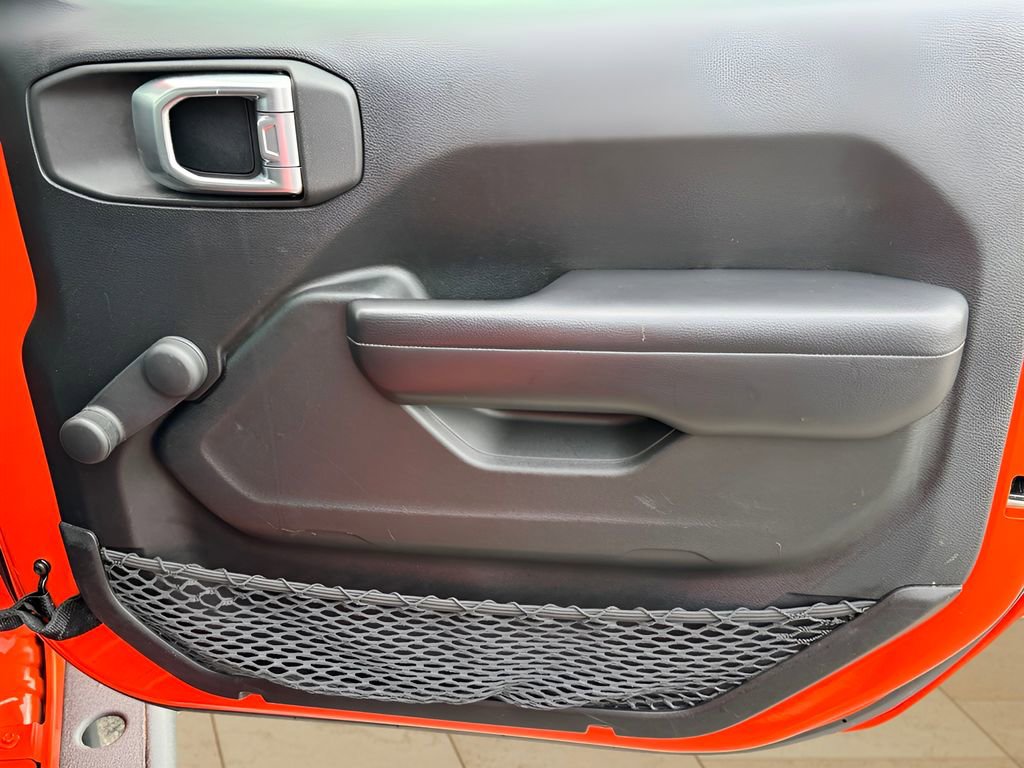 Used 2019 Jeep Wrangler Sport image 18