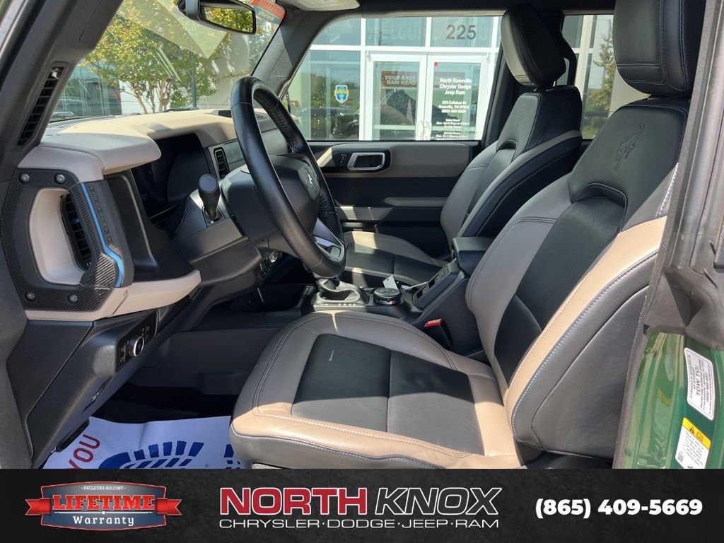 Used 2023 Ford Bronco Wildtrak image 3