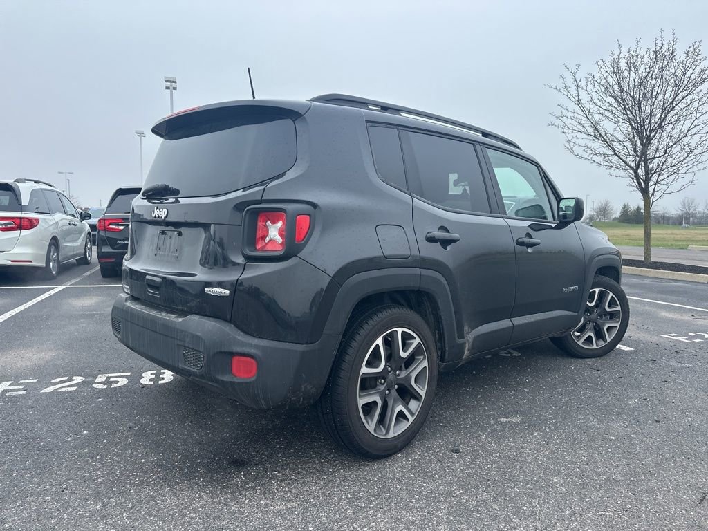 Used 2018 Jeep Renegade Latitude image 10