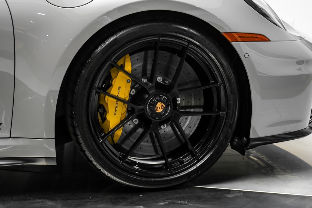 Used 2026 Porsche 911 Carrera GTS RWD image 56