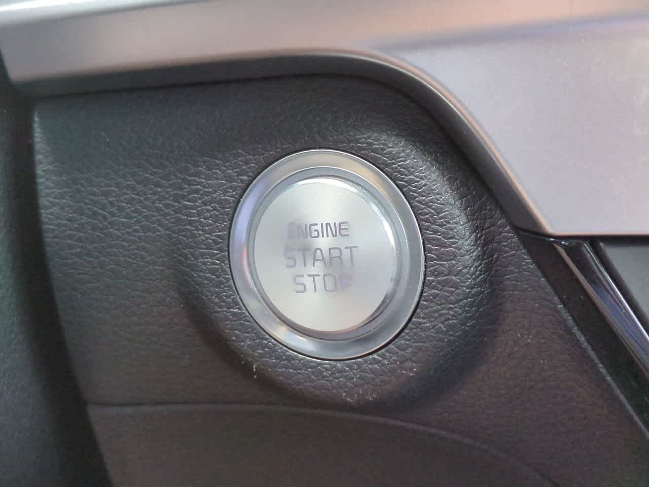 Used 2025 Kia Telluride S AWD/4WD image 29