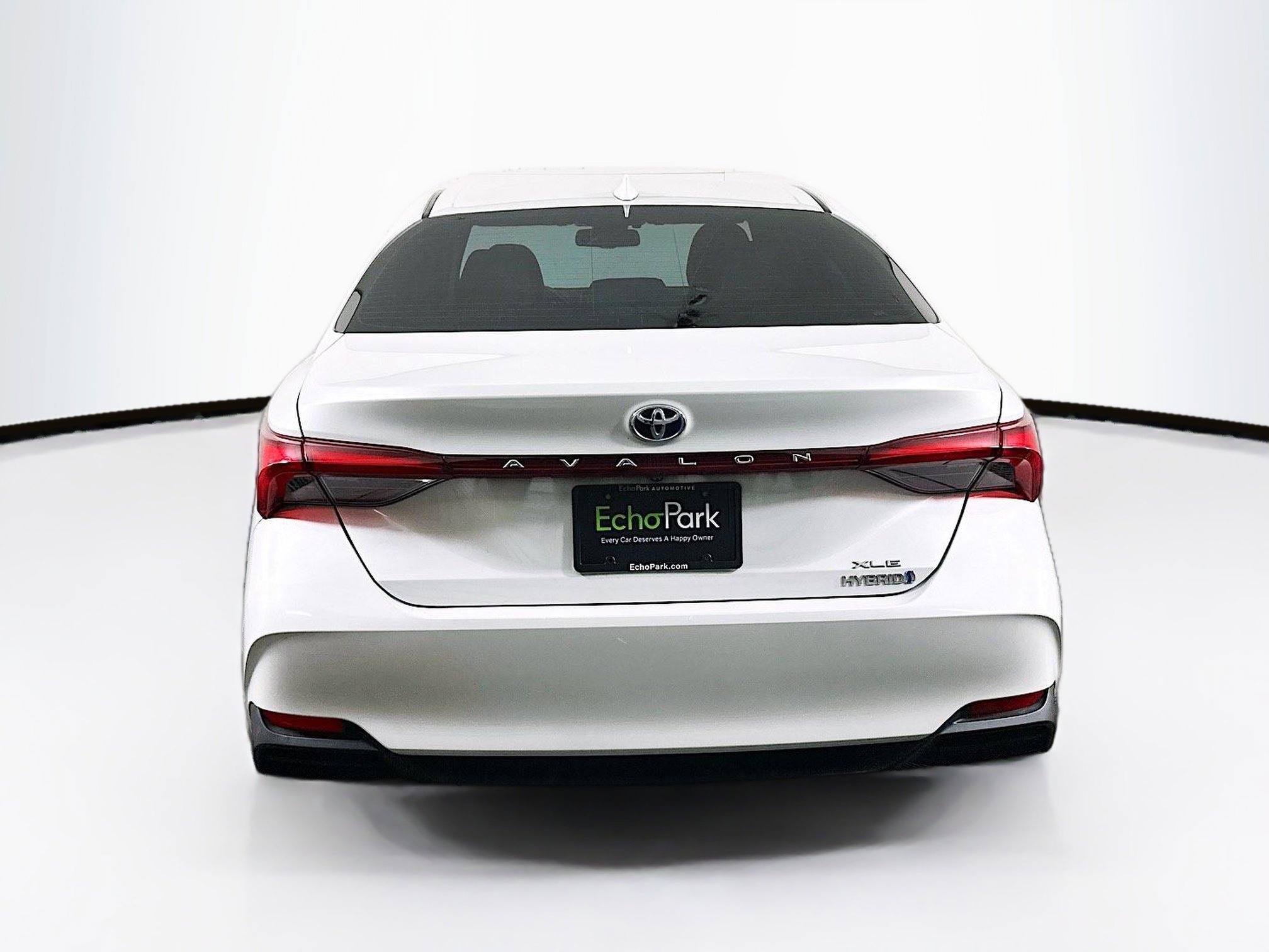 Used 2019 Toyota Avalon XLE w/ Moonroof Package FWD image 7