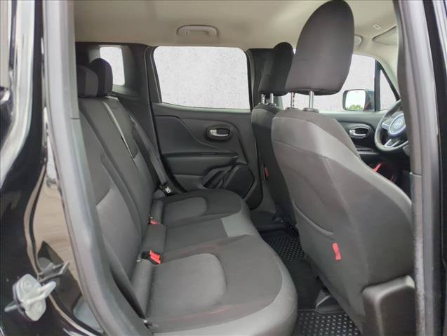 Used 2023 Jeep Renegade Trailhawk AWD/4WD image 20