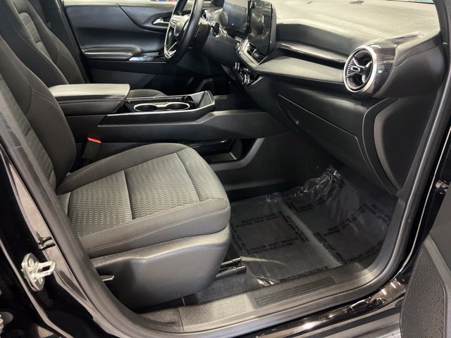 Used 2025 Chevrolet Equinox LT AWD/4WD image 14