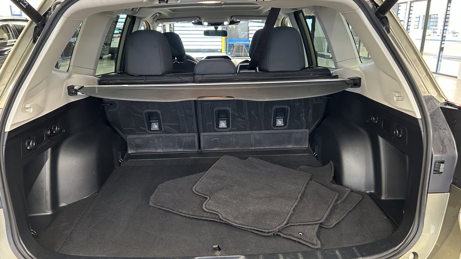 Used 2023 Subaru Forester Premium image 15