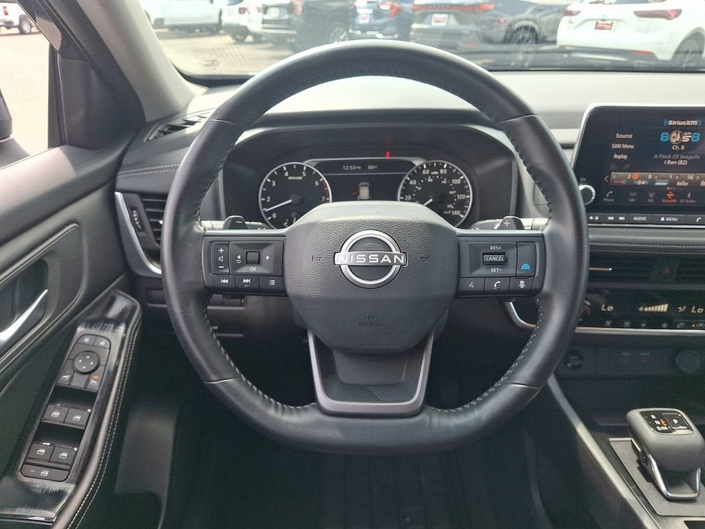 Used 2025 Nissan Rogue SV AWD/4WD image 19