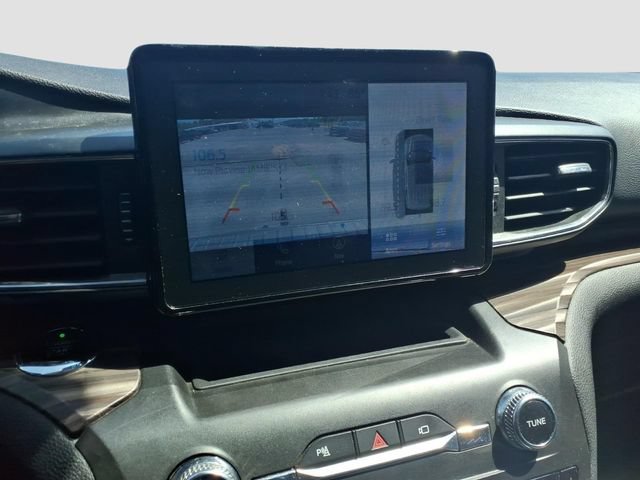 Used 2020 Ford Explorer Limited w/ Class III Trailer Tow Package RWD image 23