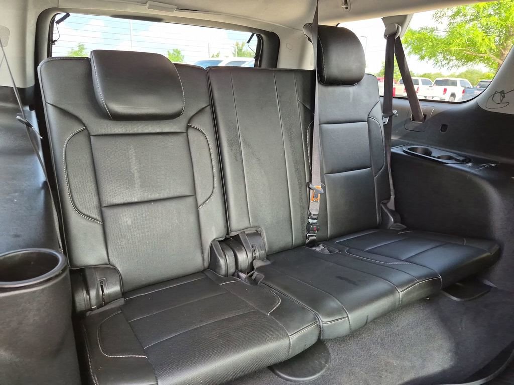 Used 2019 Chevrolet Suburban Premier AWD/4WD image 40
