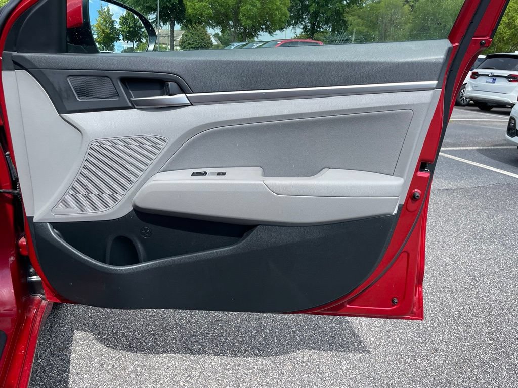 Used 2019 Hyundai Elantra Value Edition FWD image 29