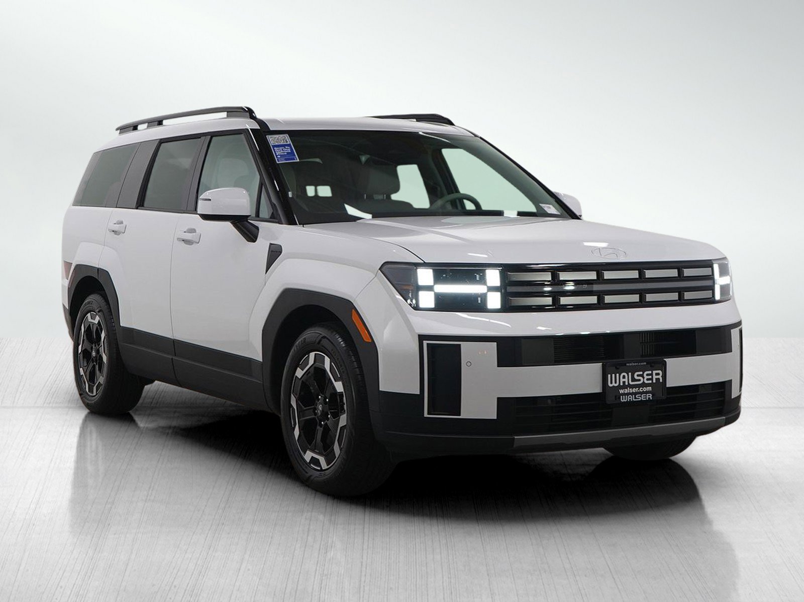 Used 2025 Hyundai Santa Fe SEL image 7