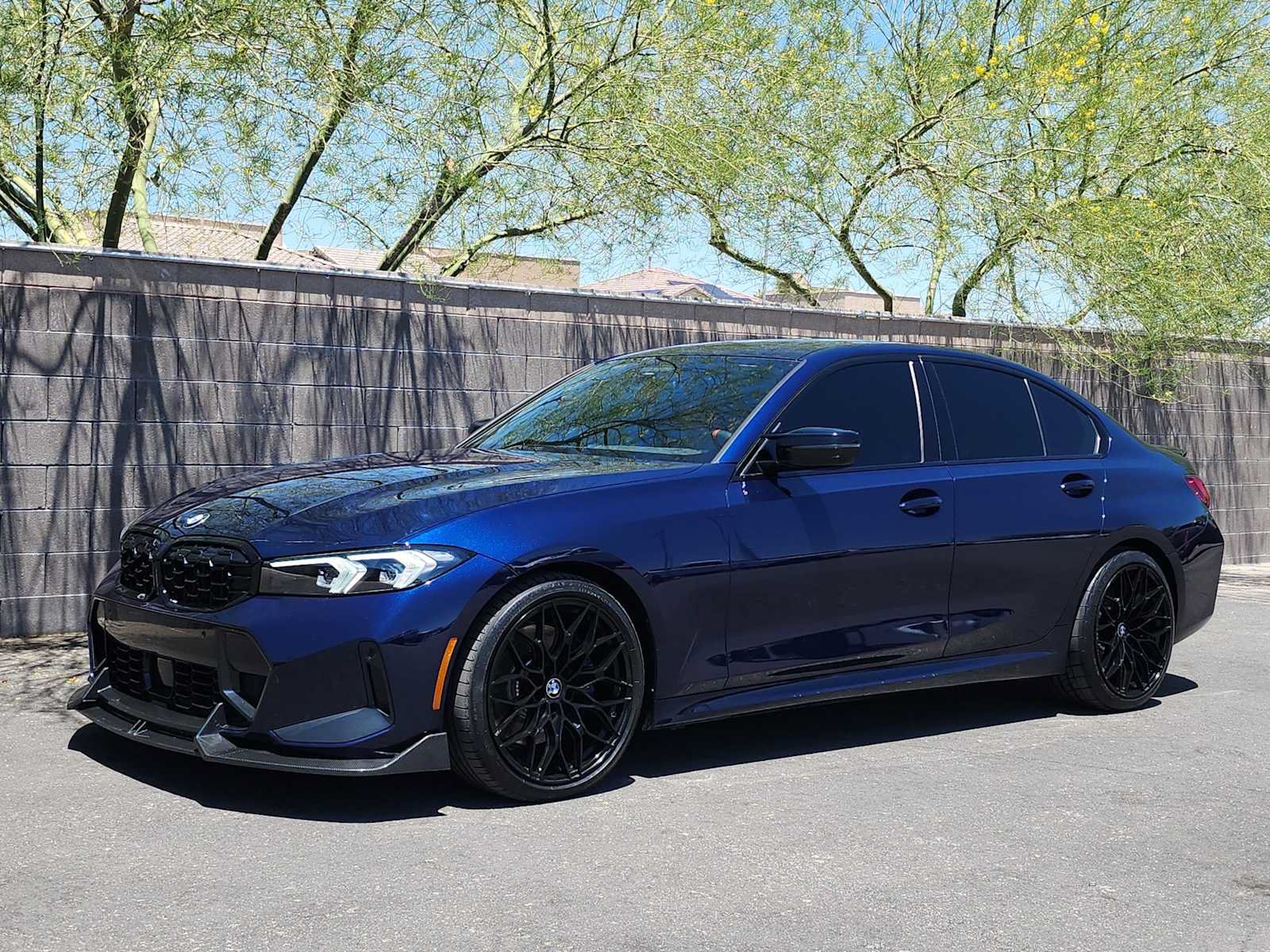 Used 2025 BMW M340i w/ Premium Package RWD image 4