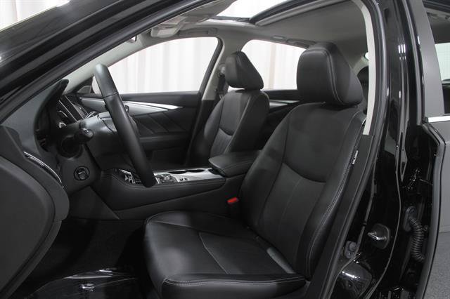Used 2023 INFINITI Q50 Luxe AWD/4WD image 5