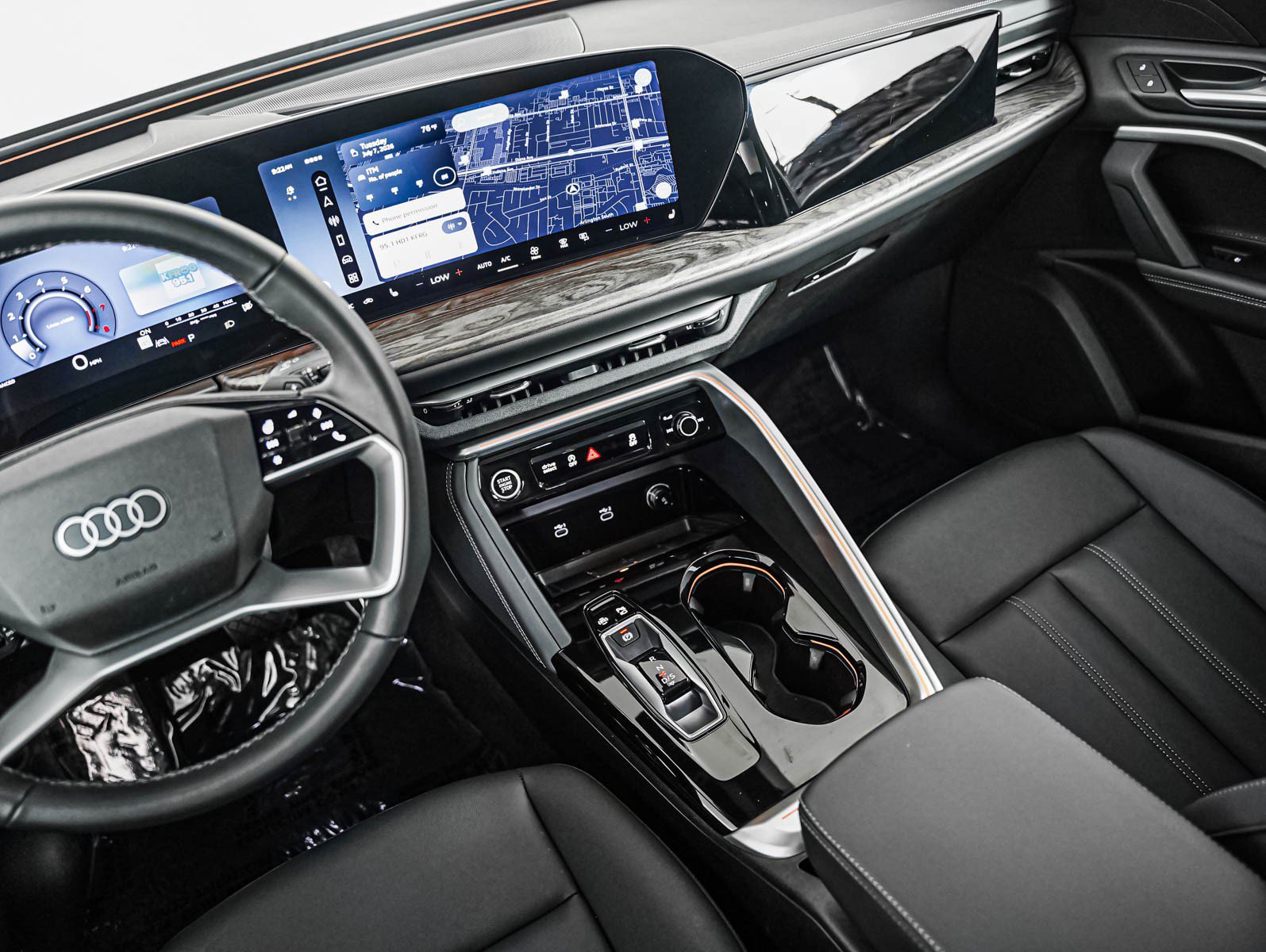 Certified 2026 Audi Q5 Premium AWD/4WD image 14