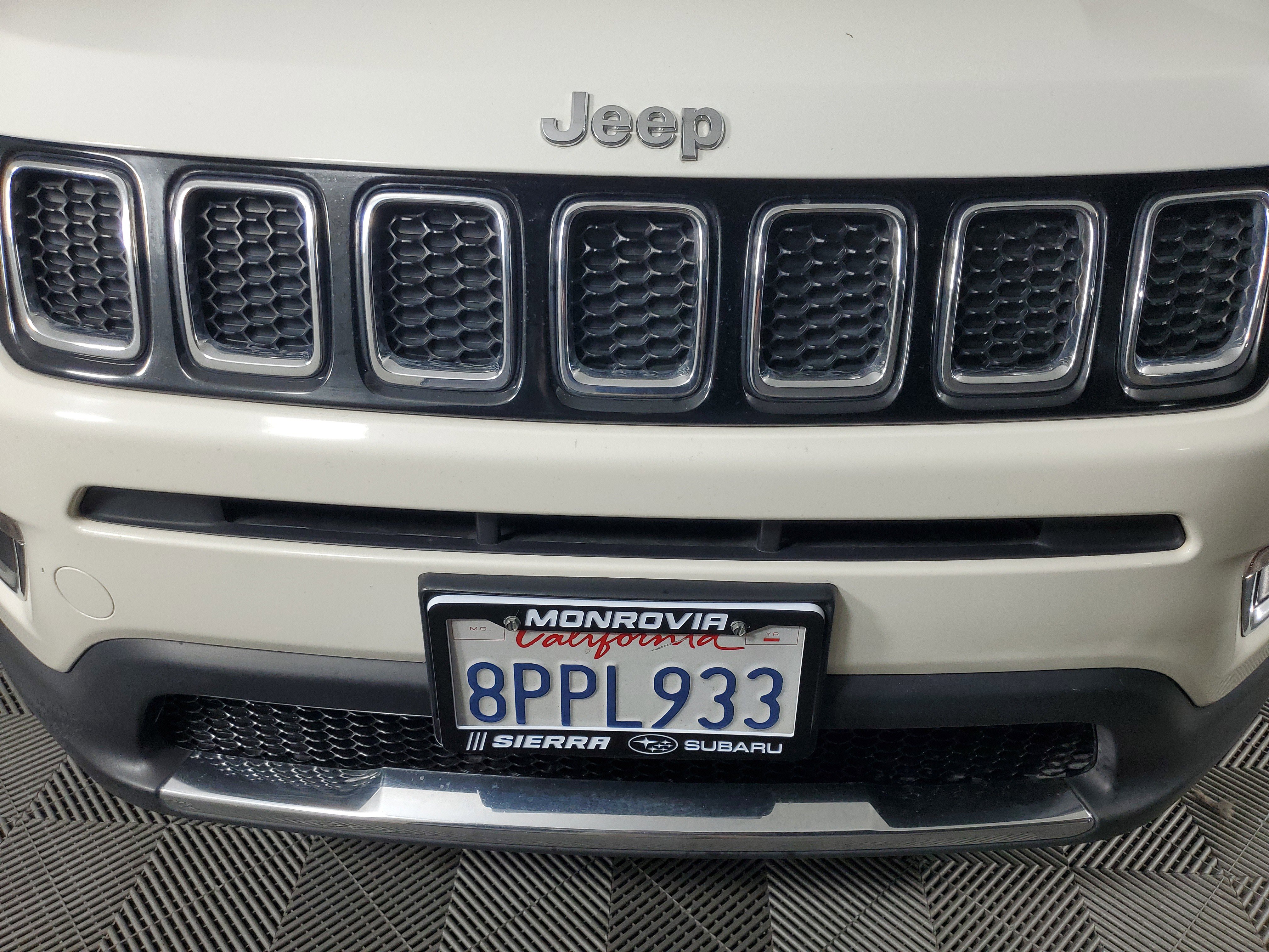 Used 2020 Jeep Compass Limited FWD image 10
