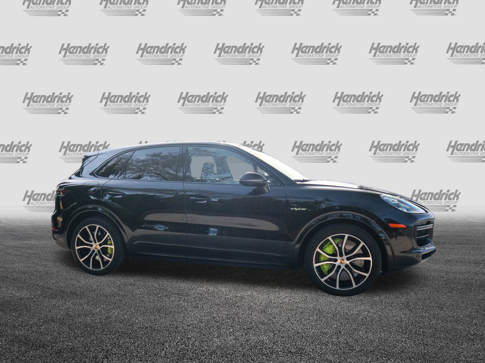 Used 2021 Porsche Cayenne Turbo S image 11