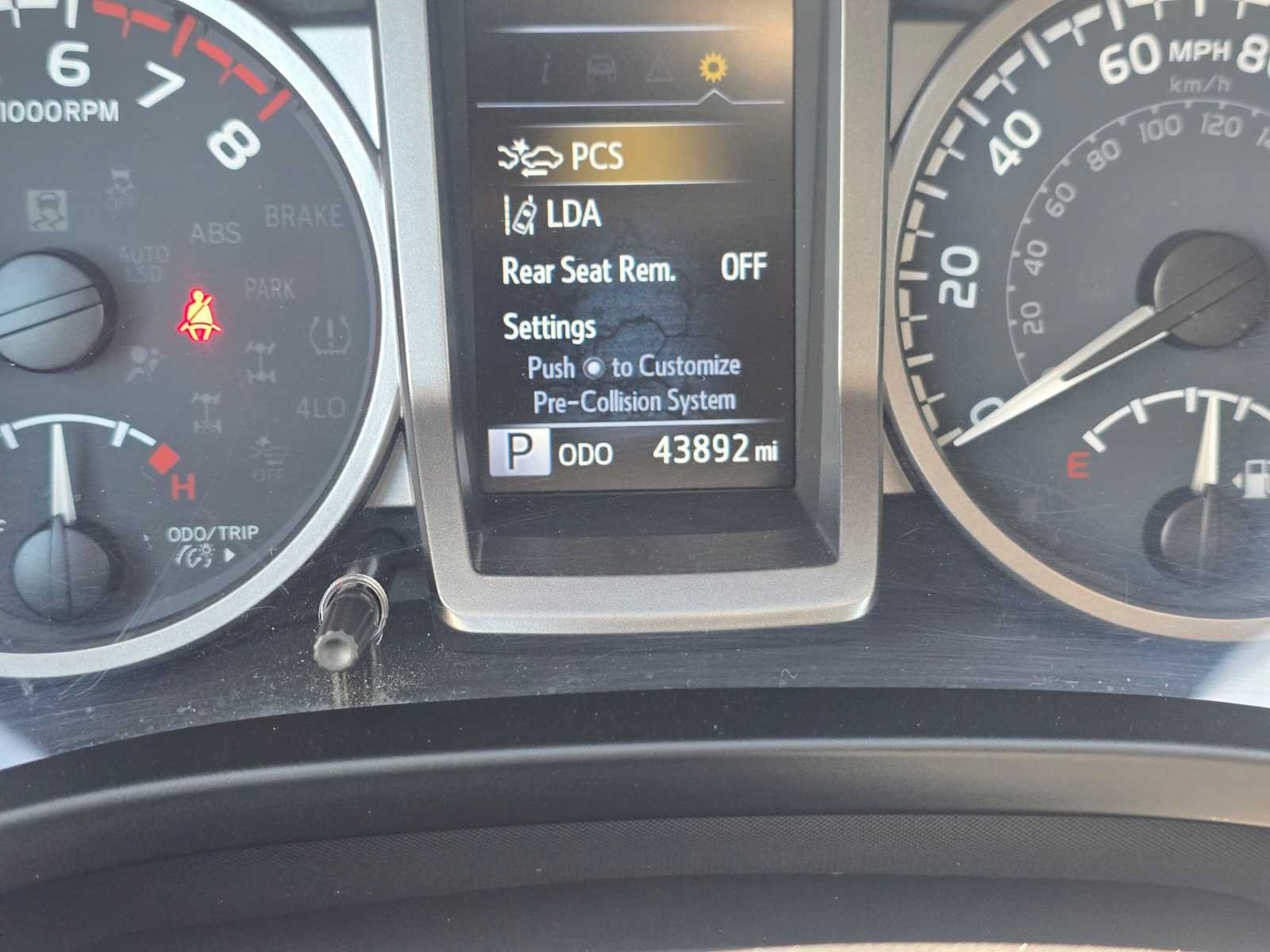 Used 2023 Toyota Tacoma SR5 AWD/4WD image 25