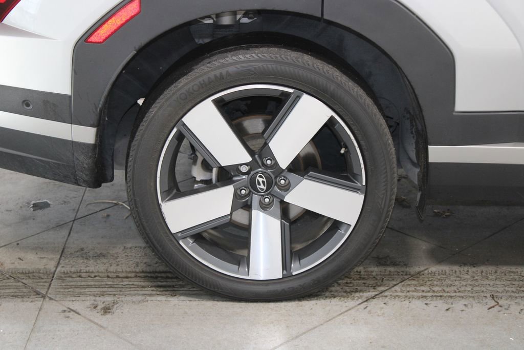 Used 2024 Hyundai Santa Fe Limited image 12