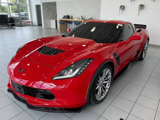 Used 2015 Chevrolet Corvette Z06 w/ 3LZ Preferred Equipment Group image 29