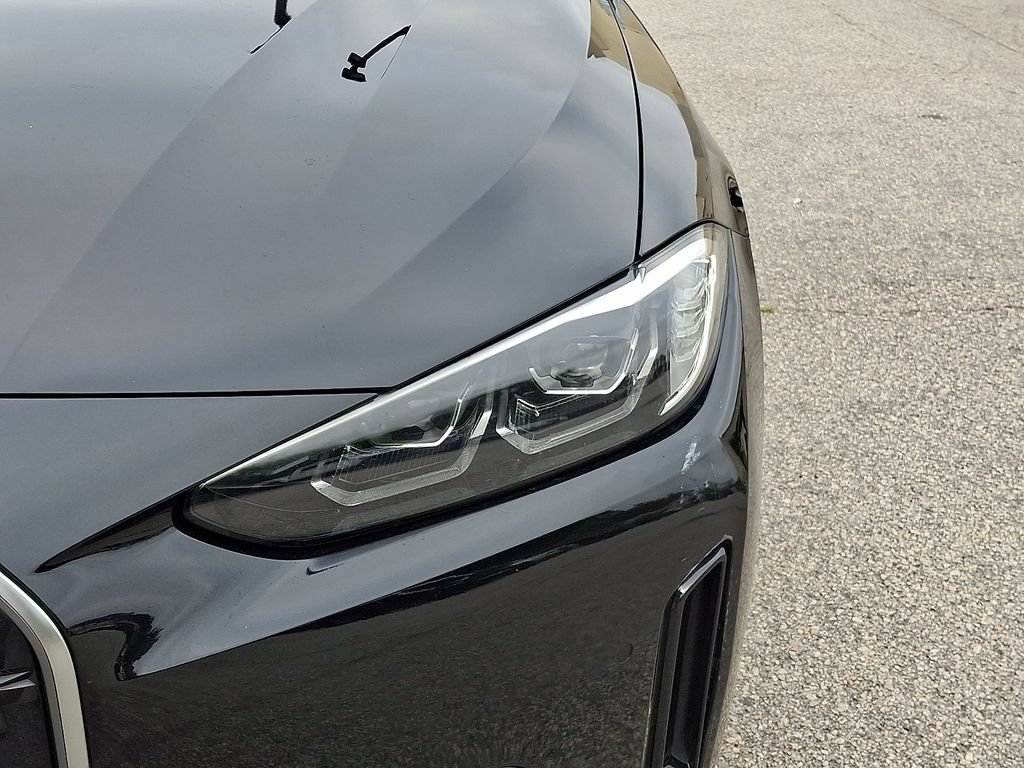 Used 2023 BMW i4 eDrive40 w/ Premium Package RWD image 9