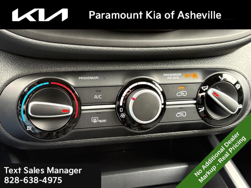 New 2025 Kia Soul LX w/ LX Technology Package image 23