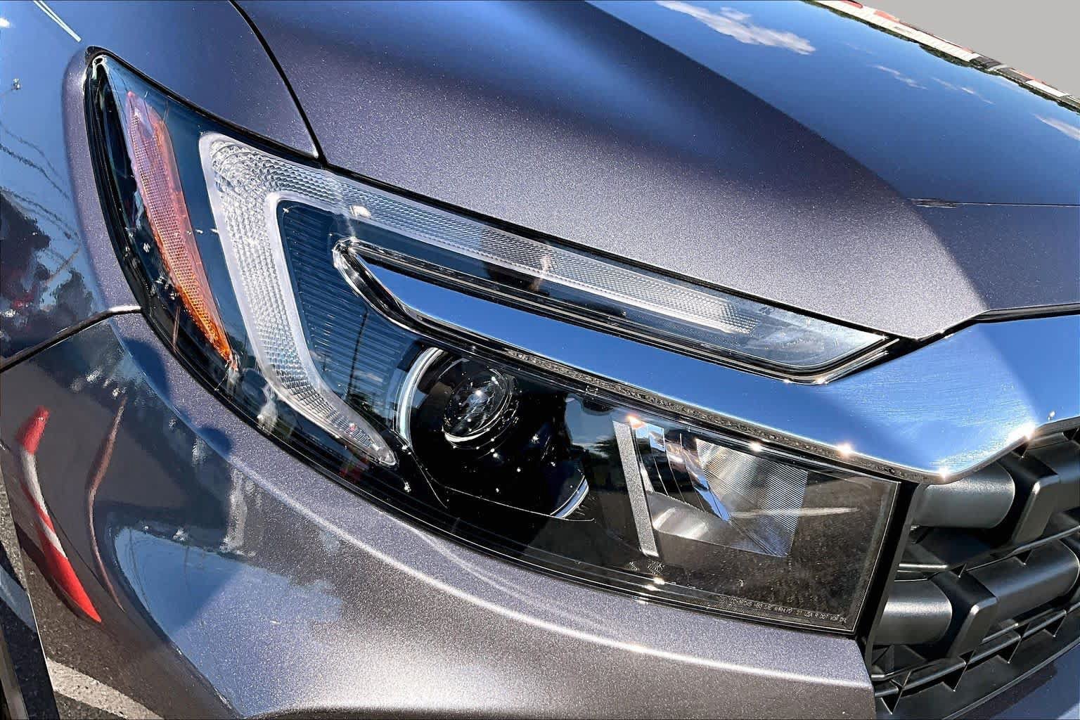 Certified 2025 Honda Ridgeline RTL image 27