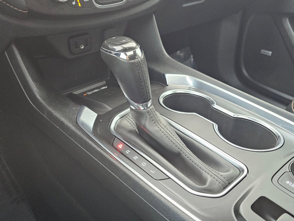 Used 2019 Chevrolet Traverse Premier image 11