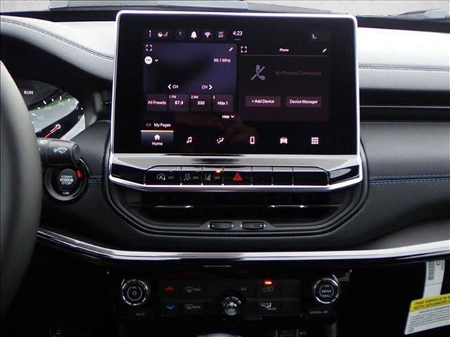 New 2026 Jeep Compass Latitude AWD/4WD image 15